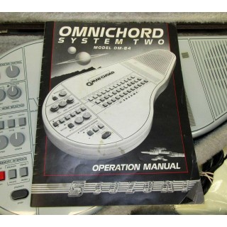 Suzuki Omnichord OM-84 System Two w/ Hard Case Power Supply Manual TESTED! WORKS