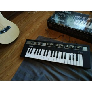 Yamaha Reface CP Synthesizer 37-keys Electric Piano